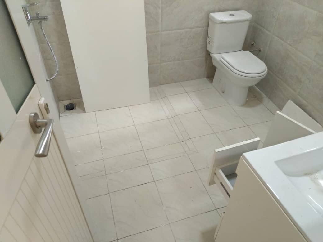 N° 4691 :
                            Villa à louer , Klikame , Lome, Togo : 600 000 XOF/mois