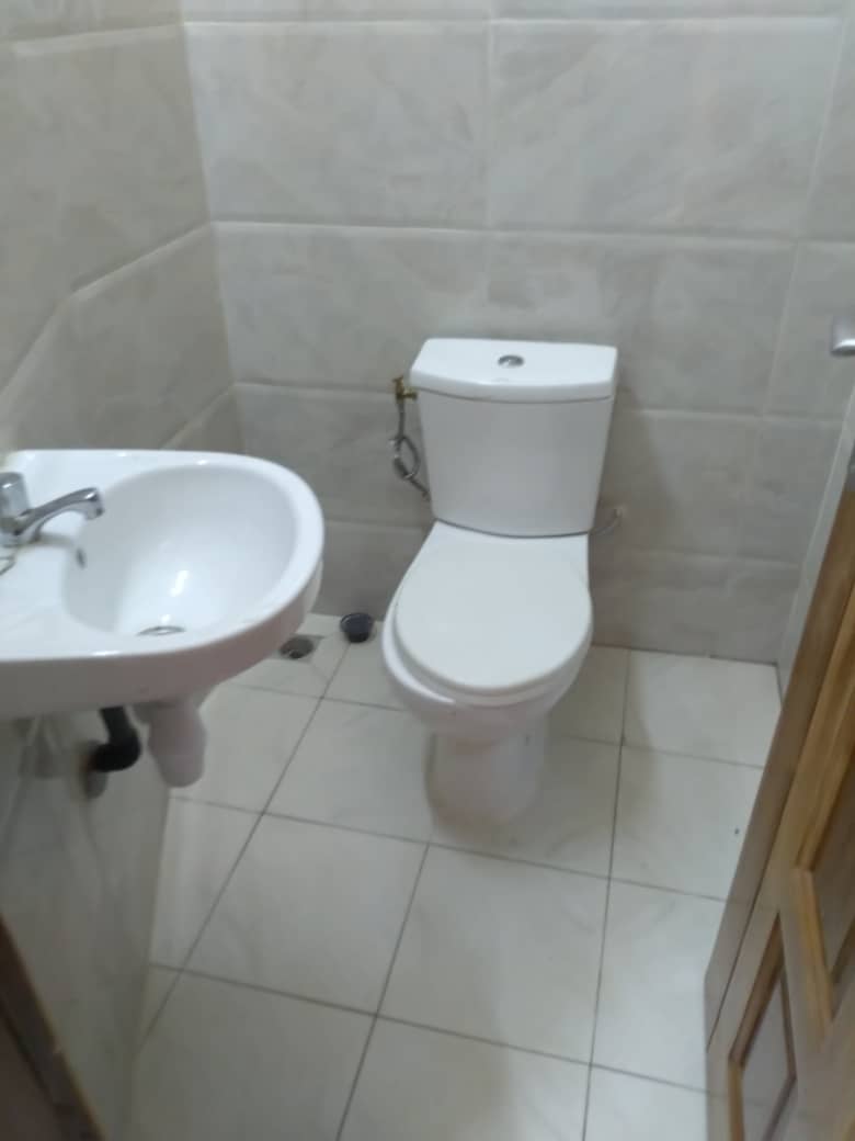N° 4691 :
                            Villa à louer , Klikame , Lome, Togo : 600 000 XOF/mois