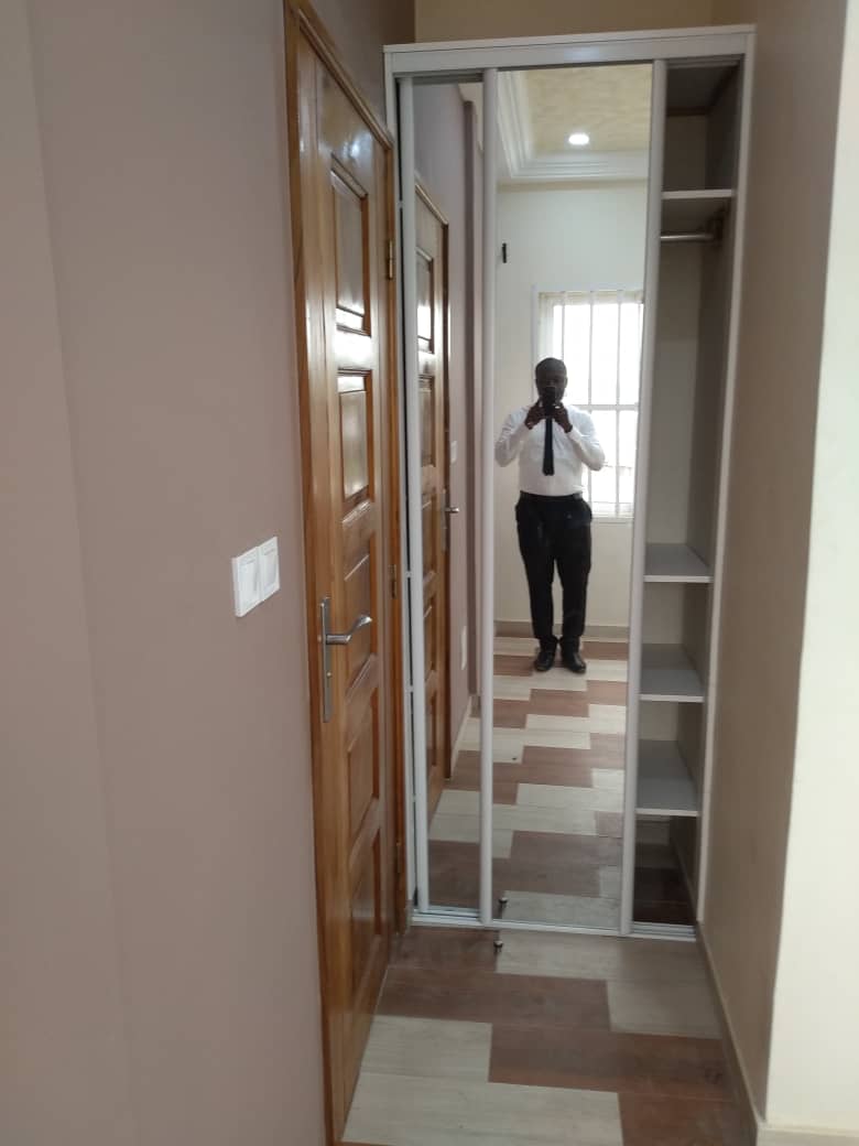 N° 4691 :
                            Villa à louer , Klikame , Lome, Togo : 600 000 XOF/mois