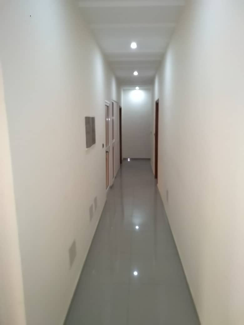 N° 4695 :
                            Villa à louer , Agoe demakpoe , Lome, Togo : 500 000 XOF/mois