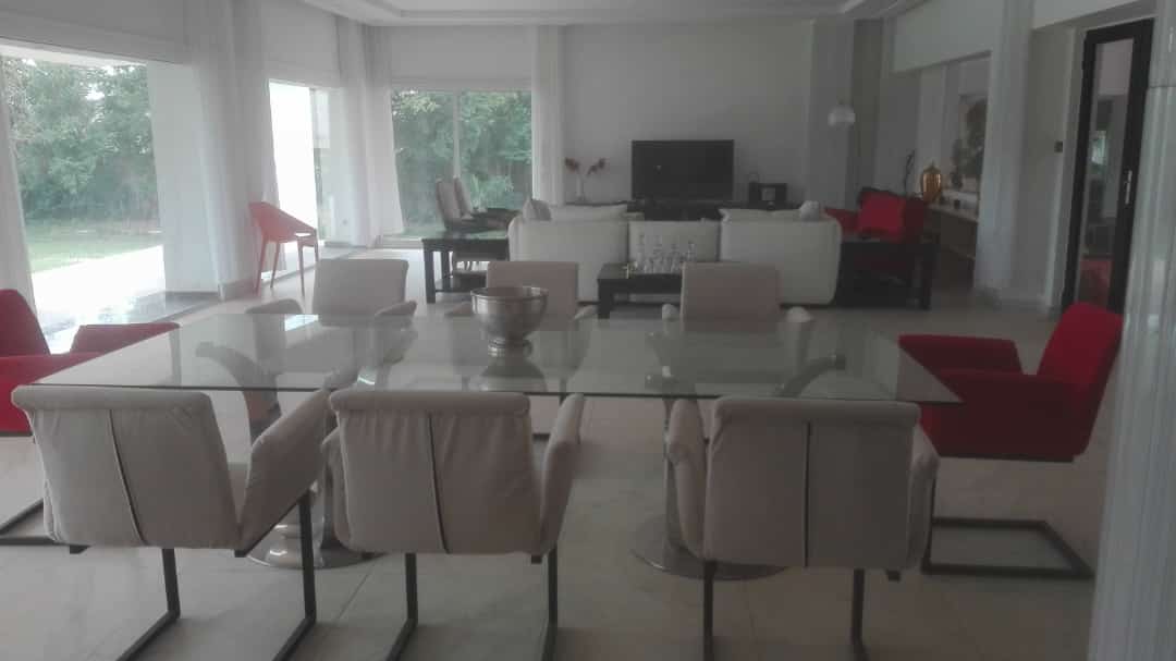 N° 4700 :
                            Villa à louer , Agoe legbassito, Lome, Togo : 700 000 XOF/mois