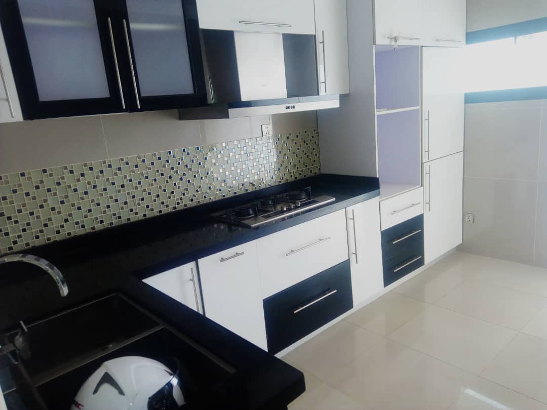 N° 4835 :
                            Villa à louer , Kegue, Lome, Togo : 900 000 XOF/mois