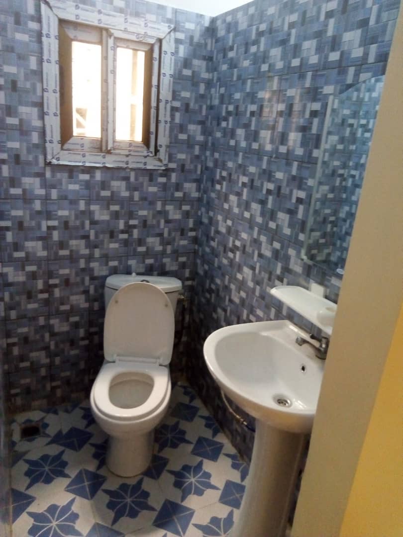 N° 4711 :
                            Appartement à louer , Agoe legbassito, Lome, Togo : 60 000 XOF/mois