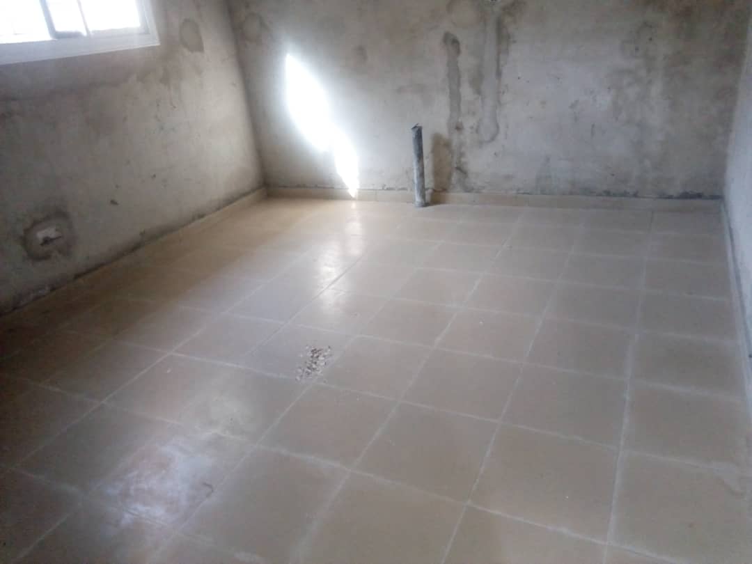 N° 4729 :
                            Villa à vendre , Avenou , Lome, Togo : 25 000  000 XOF/vie