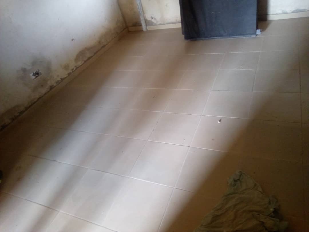 N° 4729 :
                            Villa à vendre , Avenou , Lome, Togo : 25 000  000 XOF/vie