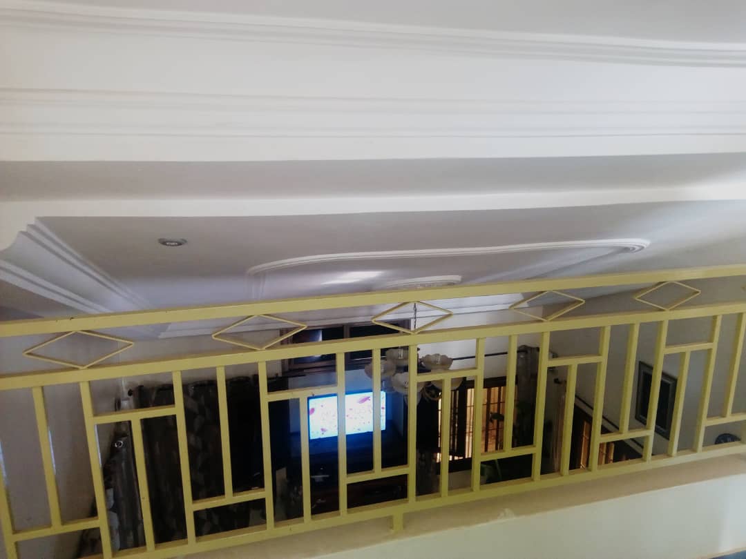 N° 4744 :
                            Villa à vendre , Leo2000, Lome, Togo : 55 000  000 XOF/vie