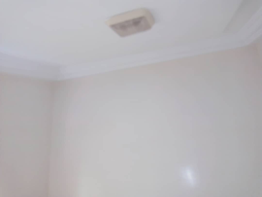 N° 4713 :
                            Villa à louer , Leo2000, Lome, Togo : 150 000 XOF/mois