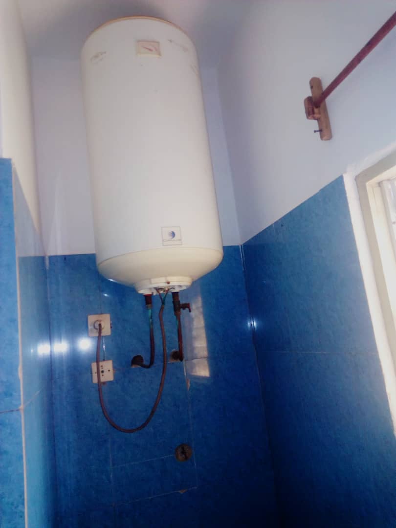 N° 4744 :
                            Villa à vendre , Leo2000, Lome, Togo : 55 000  000 XOF/vie