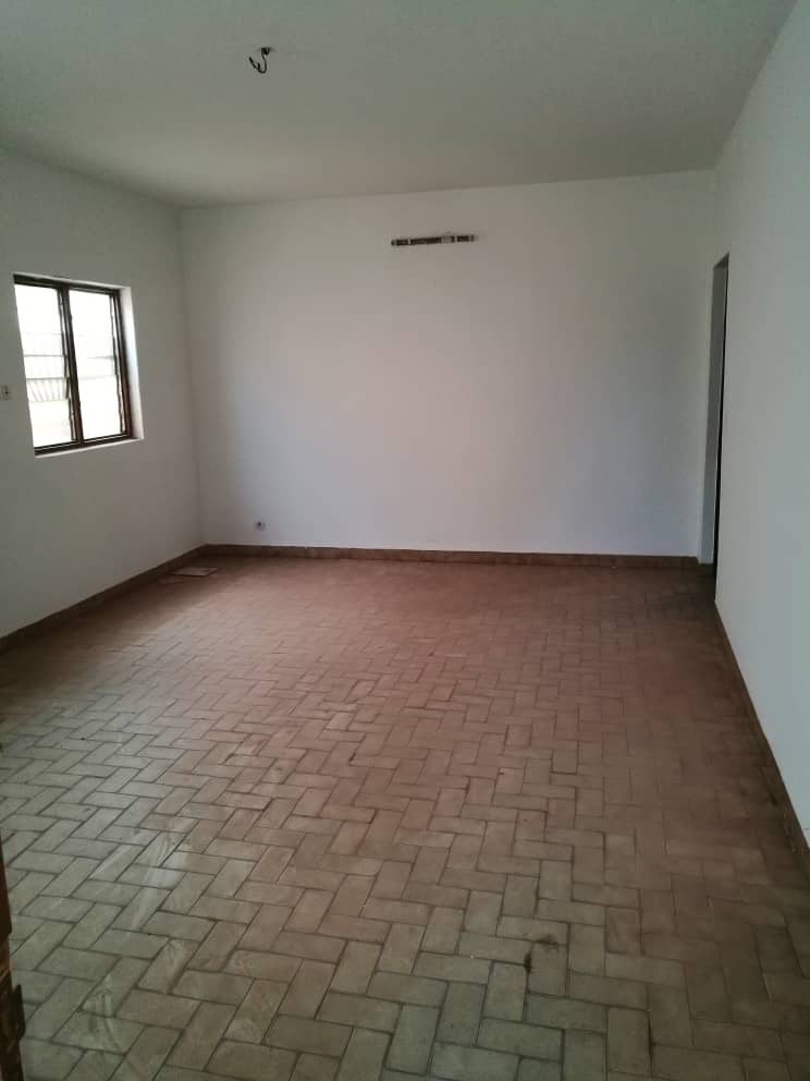 N° 4721 :
                            Villa à vendre , Casablanca, Lome, Togo : 35 000  000 XOF/vie