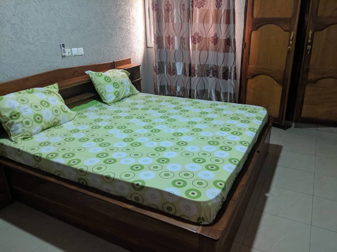 N° 4733 :
                            Appartement meublé à louer , Adidogome, Lome, Togo : 250 000 XOF/mois