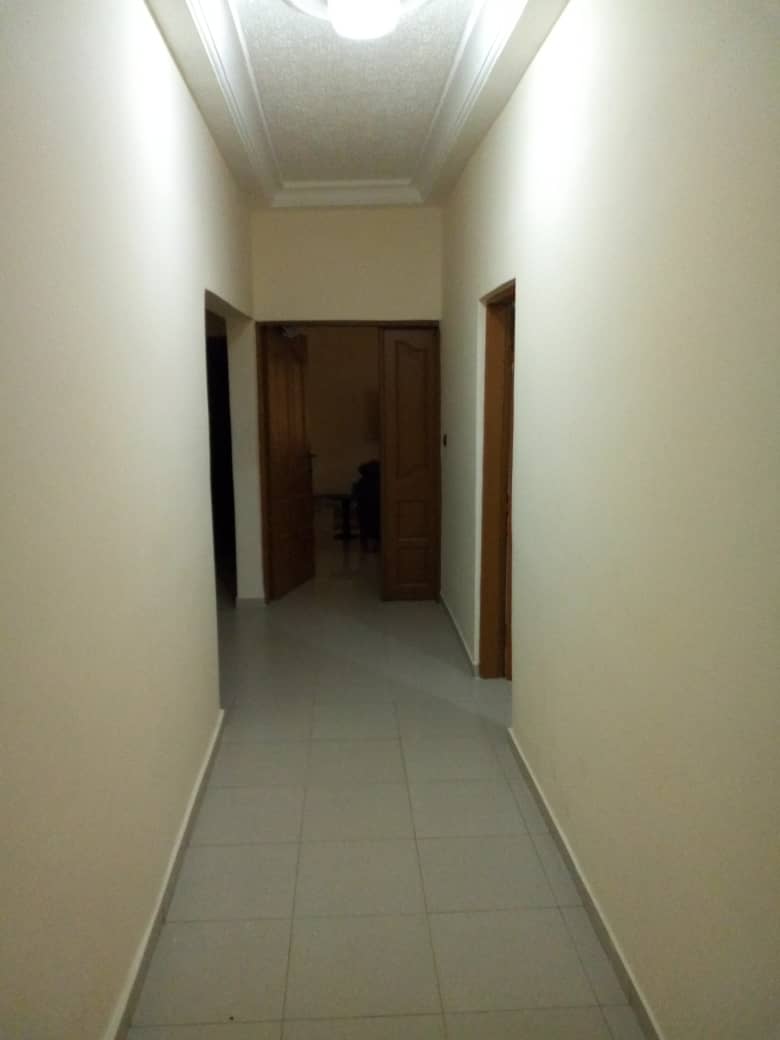 N° 4742 :
                            Appartement meublé à louer , Cassablacca , Lome, Togo : 450 000 XOF/mois
