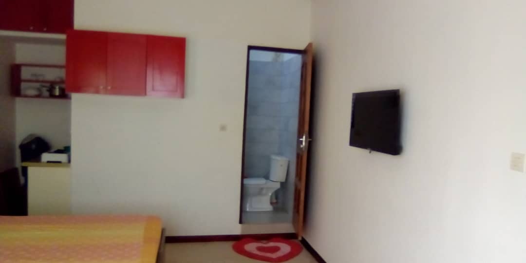 N° 4745 :
                            Studio meublé à louer , Adidogome wognome, Lomé, Togo : 150 000 XOF/mois