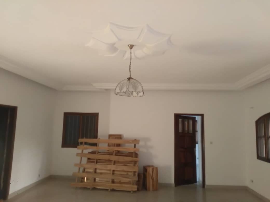 N° 4758 :
                            Appartement à louer , Kegue , Lome, Togo : 120 000 XOF/mois
