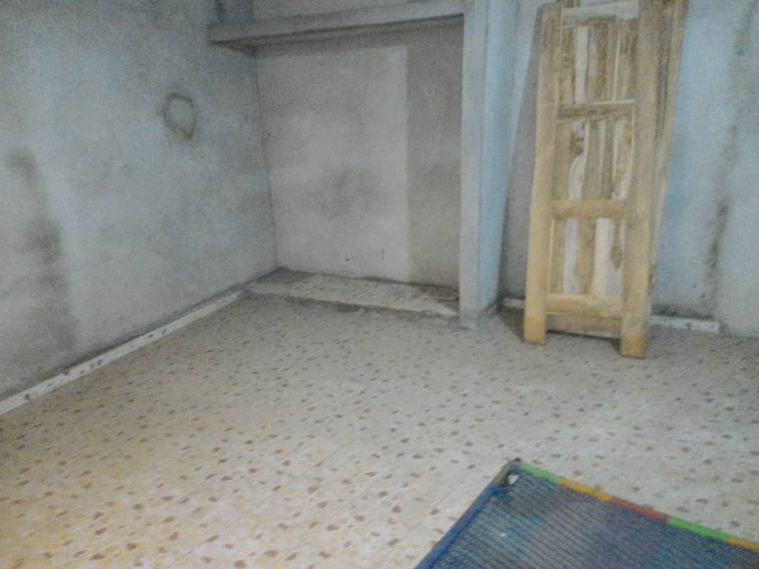 N° 4786 :
                            Appartement à louer , Agoe, Lome, Togo : 50 000 XOF/mois