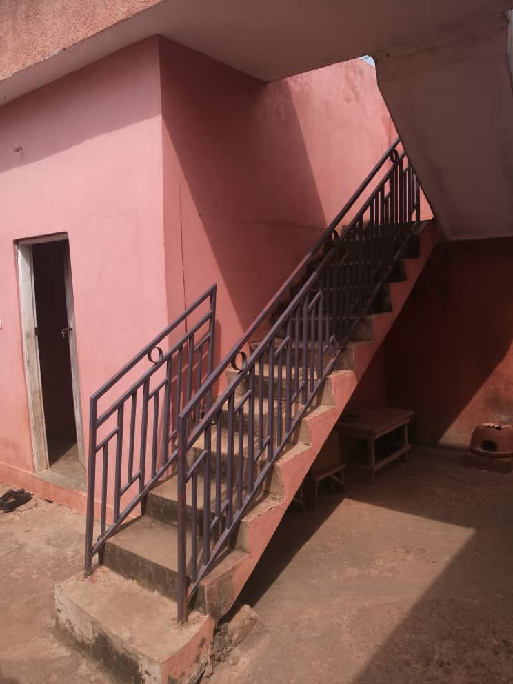 N° 4792 :
                            Villa à vendre , Agoe, Lome, Togo : 32 000  000 XOF/vie
