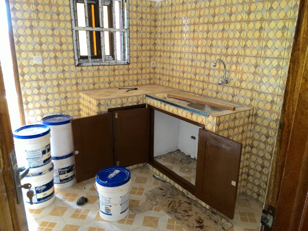 N° 4794 :
                            Chambre salon à louer , Avedji , Lome, Togo : 40 000 XOF/mois