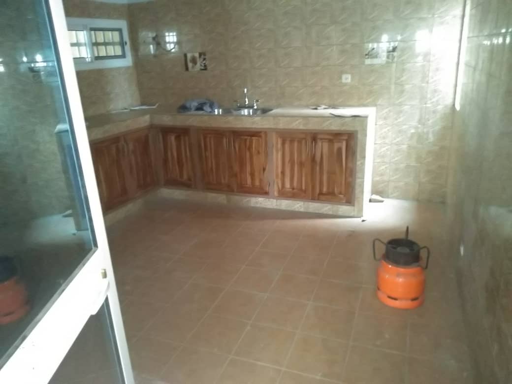 N° 4796 :
                            Appartement à louer , Hedzranawoe , Lome, Togo : 220 000 XOF/mois