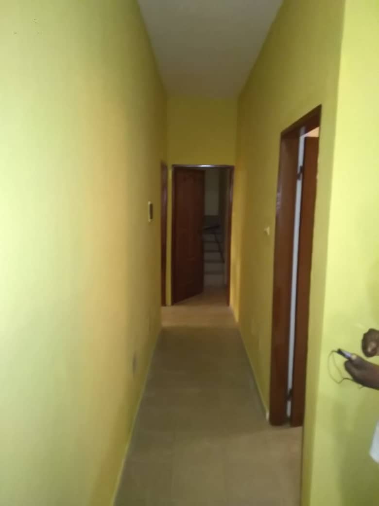 N° 4798 :
                            Villa à louer , Agoe, Lome, Togo : 130 000 XOF/mois