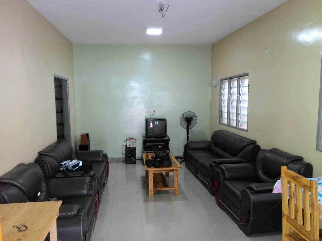 N° 4803 :
                            Villa à louer , Agoe, Lome, Togo : 80 000 XOF/mois