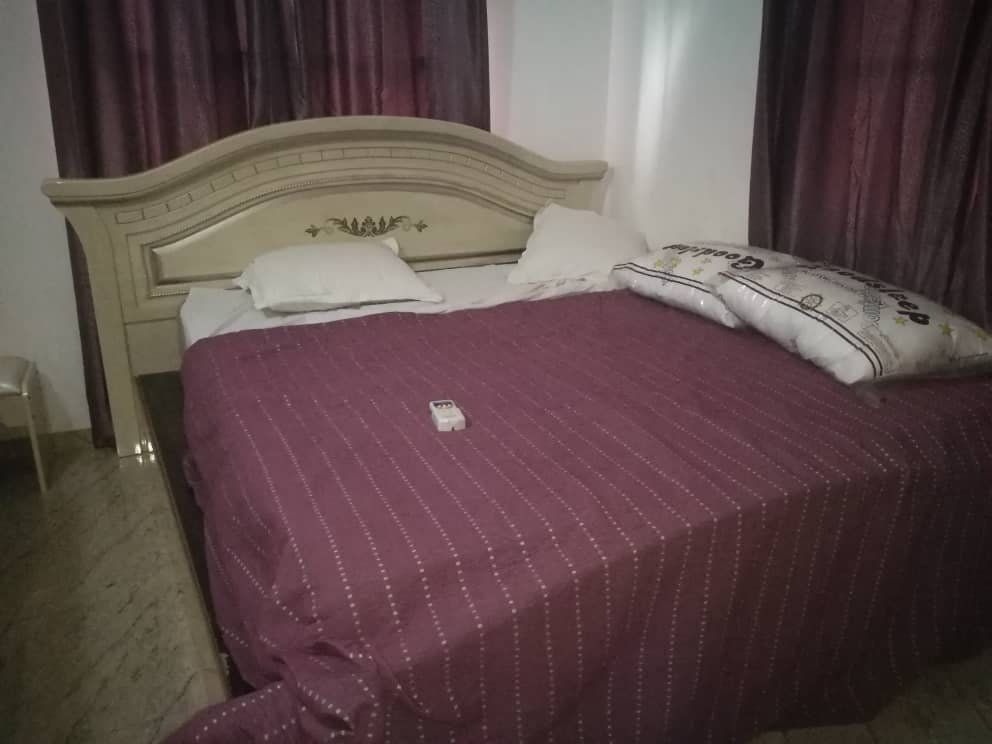N° 4806 :
                            Appartement meublé à louer , Agoe, Lome, Togo : 350 000 XOF/mois