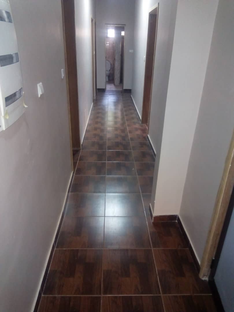 N° 4808 :
                            Villa à louer , Amadahome, Lome, Togo : 150 000 XOF/mois