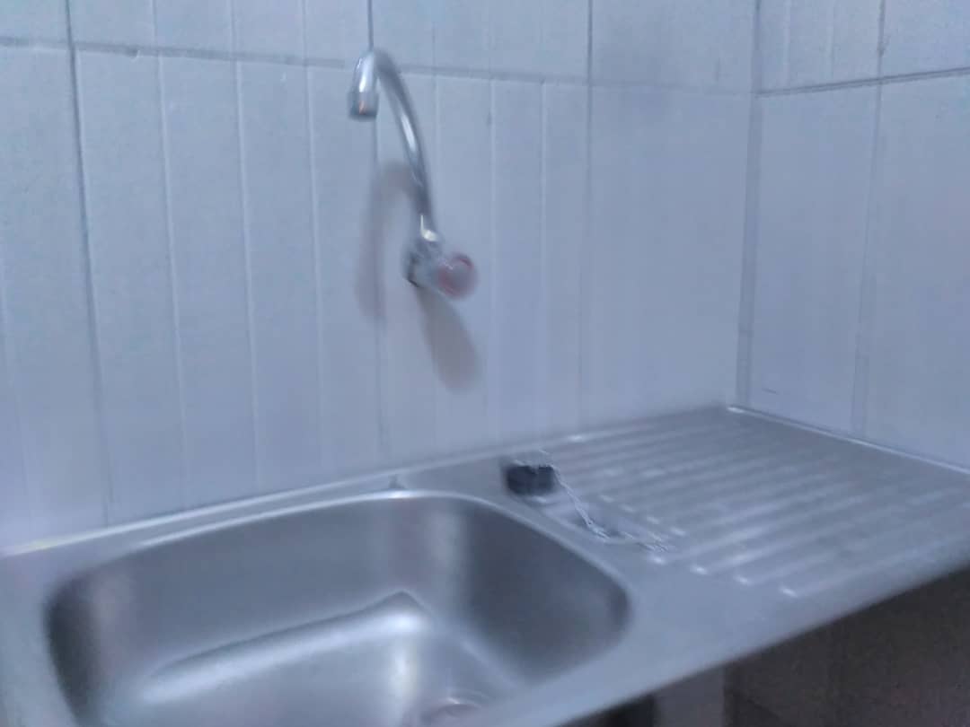 N° 4831 :
                            Studio meublé à louer , Djidjole, Lome, Togo : 150 000 XOF/mois