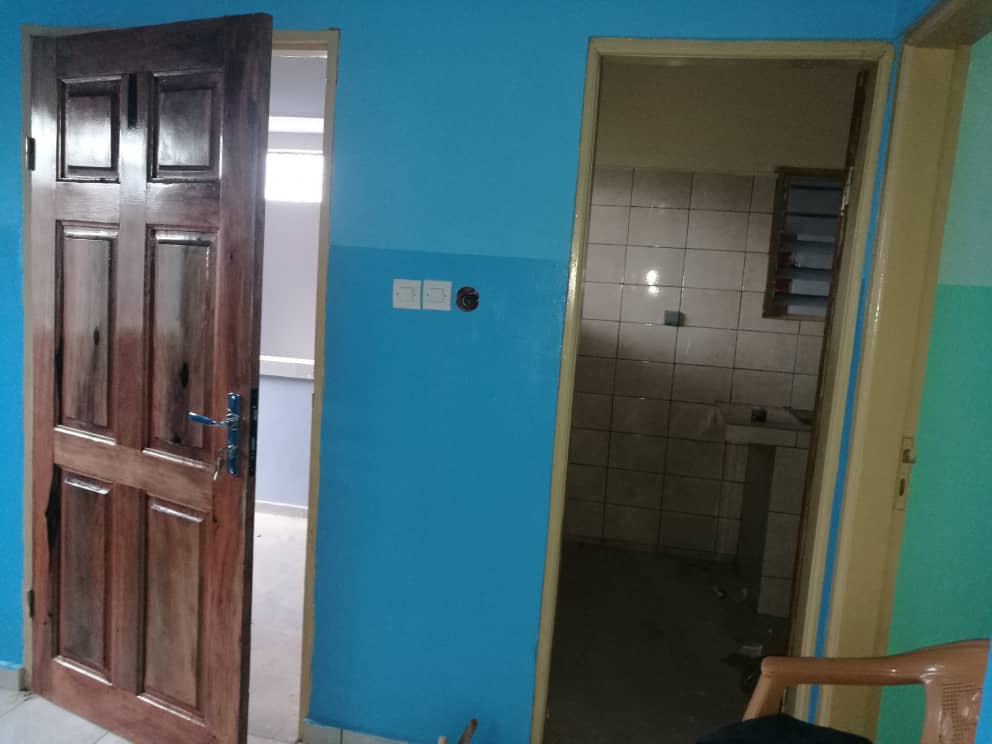 N° 4810 :
                            Chambre salon à louer , Agoe , Lome, Togo : 35 000 XOF/mois
