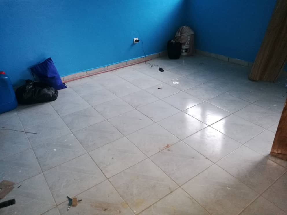 N° 4810 :
                            Chambre salon à louer , Agoe , Lome, Togo : 35 000 XOF/mois