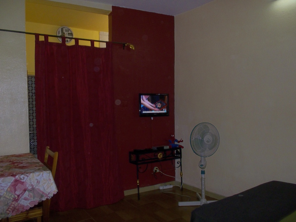 N° 4816 :
                            Studio meublé à louer , Hedzranawoe, Lomé, Togo : 150 000 XOF/mois