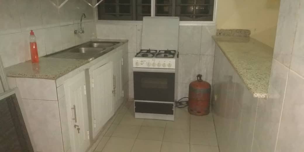N° 4814 :
                            Appartement meublé à louer , Hedzranawoe , Lome, Togo : 200 000 XOF/mois