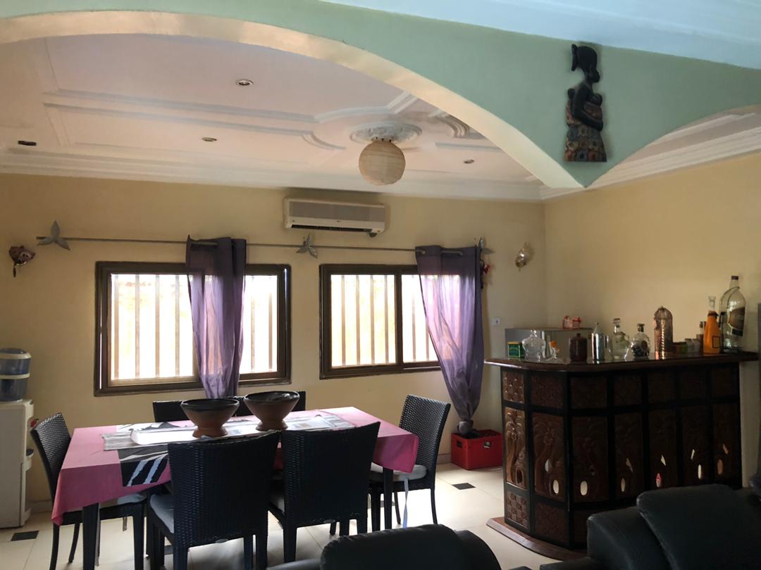 N° 4833 :
                            Maison à vendre , Chr tsevie, Tsevie, Togo : 15 000  000 XOF/vie