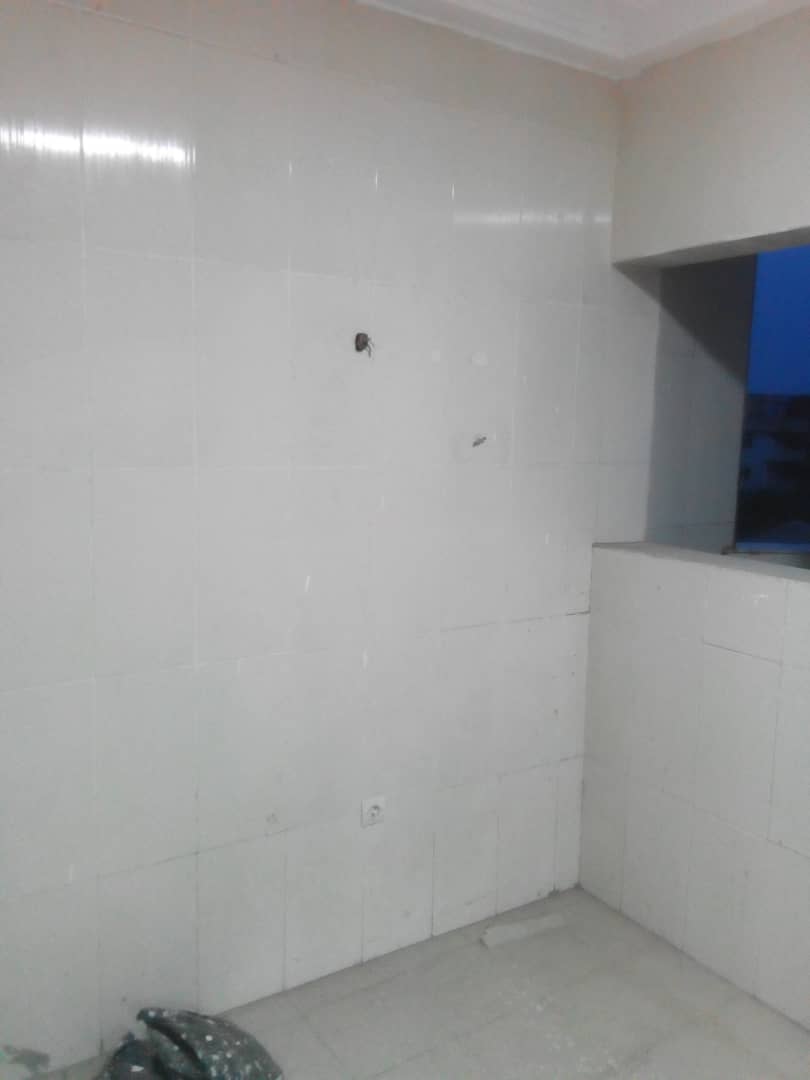 N° 4839 :
                            Bureau à louer , Nukafu , Lome, Togo : 800 000 XOF/mois