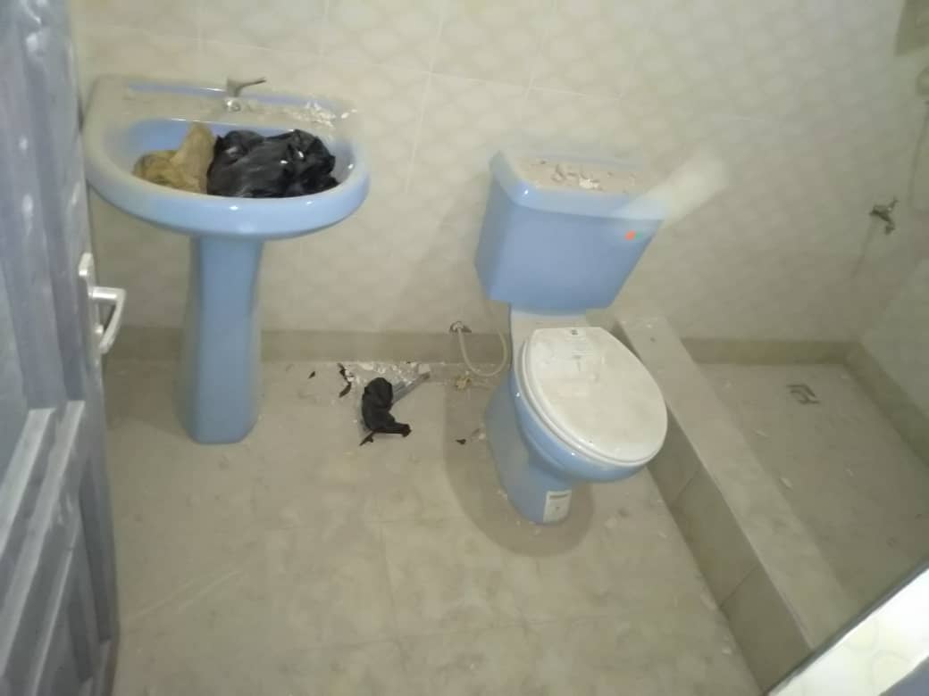 N° 4855 :
                            Villa à louer , Hedzranawoe, Lome, Togo : 400 000 XOF/mois