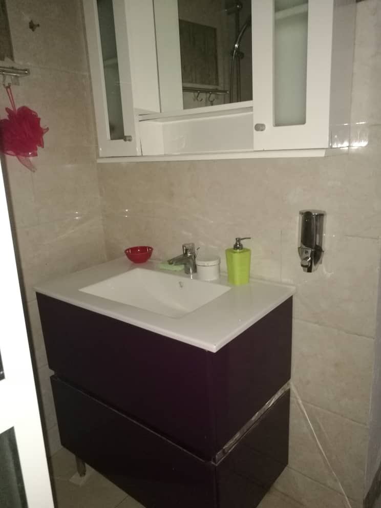 N° 4856 :
                            Villa à vendre , Agoe, Lome, Togo : 200 000  000 XOF/vie