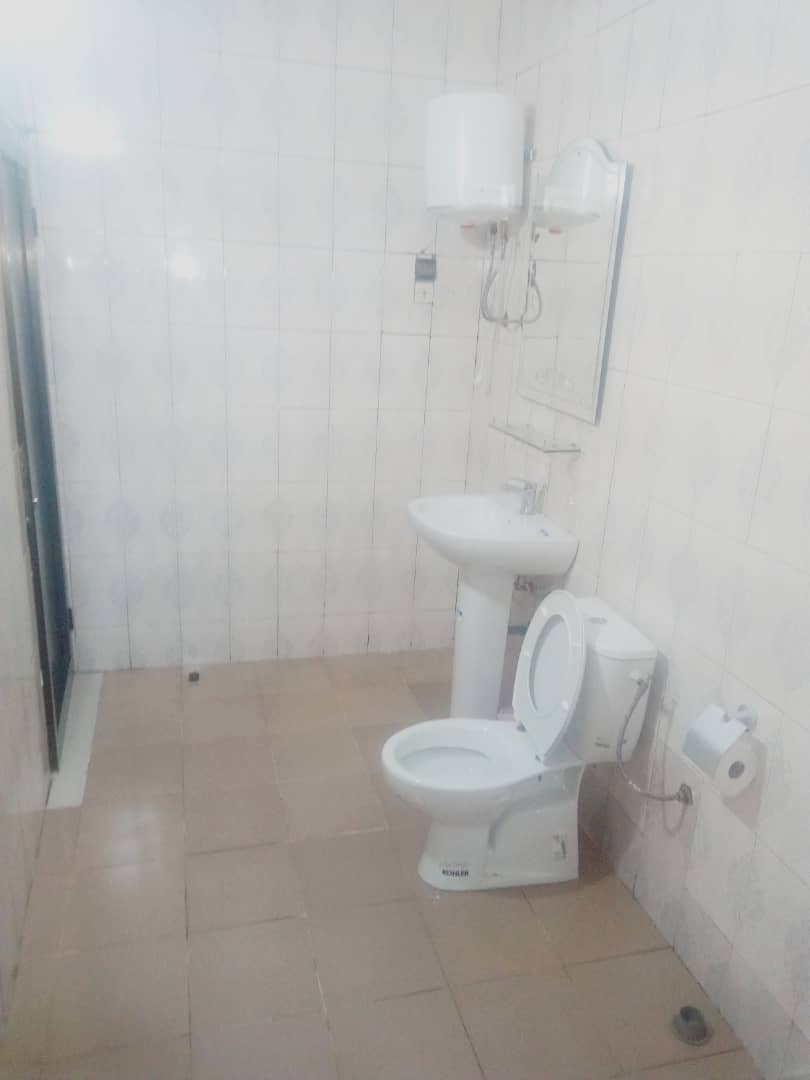 N° 4858 :
                            Appartement meublé à louer , Cassablanca, Lome, Togo : 230 000 XOF/mois