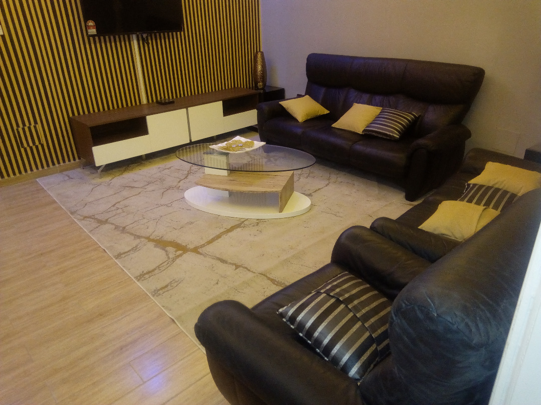 N° 4862 :
                            Appartement meublé à louer , Agoe, Lome, Togo : 300 000 XOF/mois