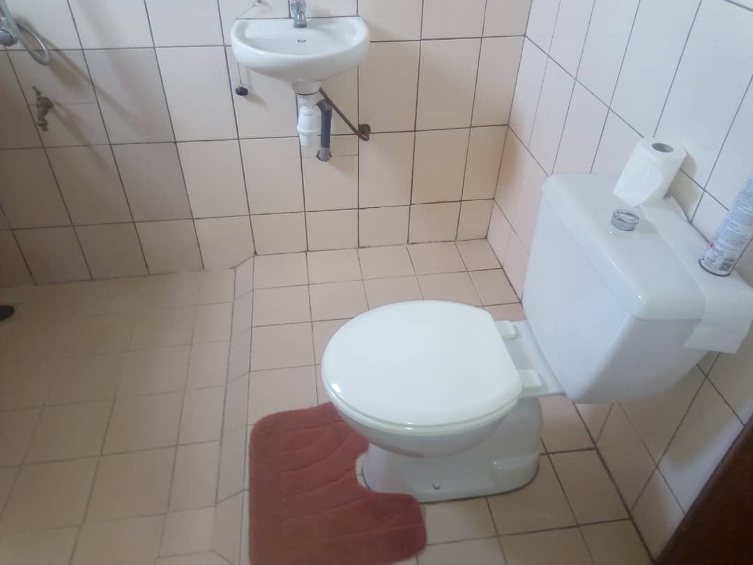 N° 4868 :
                            Appartement meublé à louer , Adidogome, Lome, Togo : 150 000 XOF/mois
