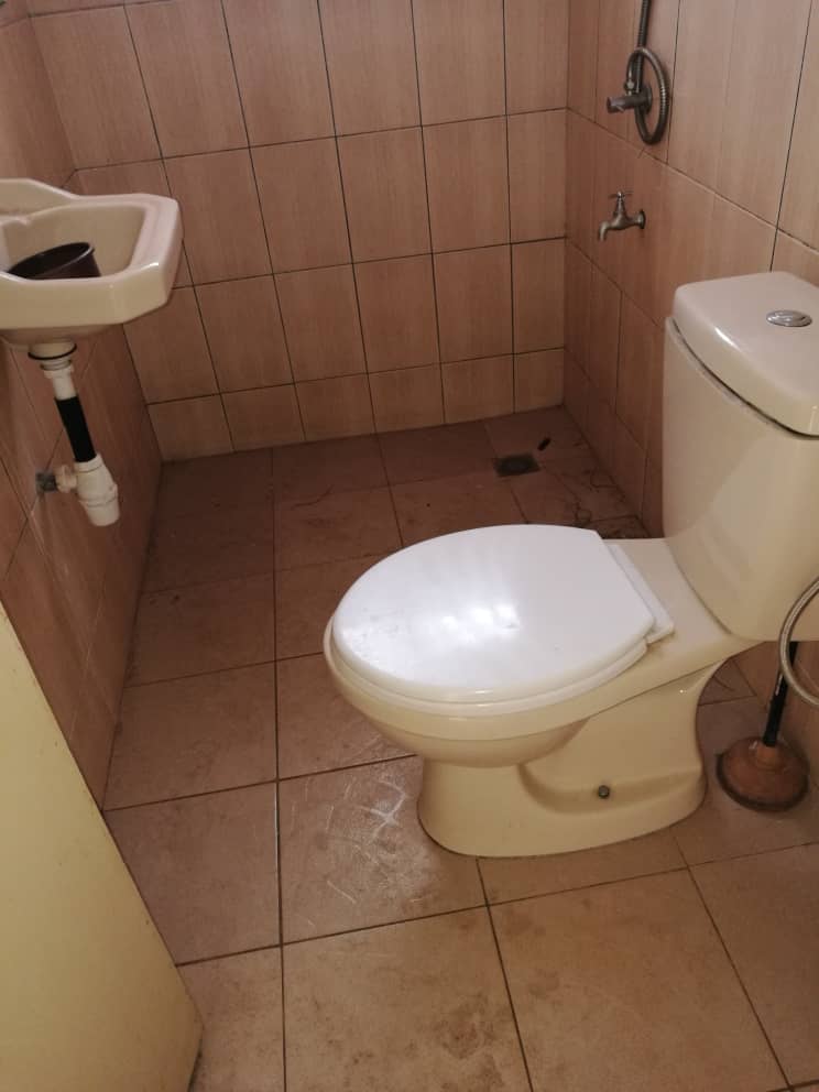 N° 4872 :
                            Appartement meublé à louer , Agoe, Lome, Togo : 150 000 XOF/mois