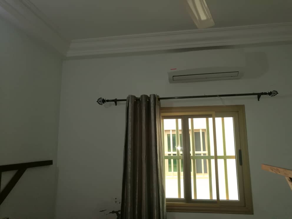 N° 4873 :
                            Appartement meublé à louer , Agoe, Lome, Togo : 350 000 XOF/mois