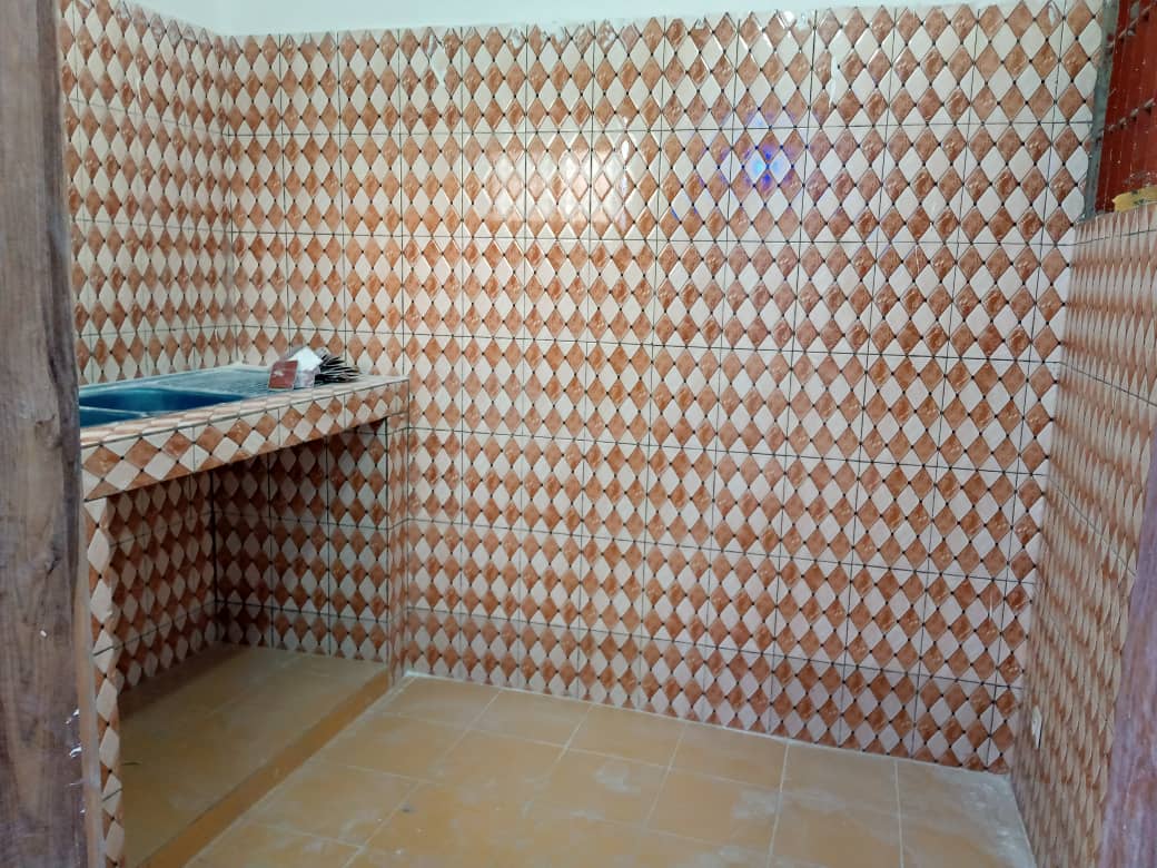 N° 4884 :
                            Appartement à louer , Agoe, Lome, Togo : 75 000 XOF/mois