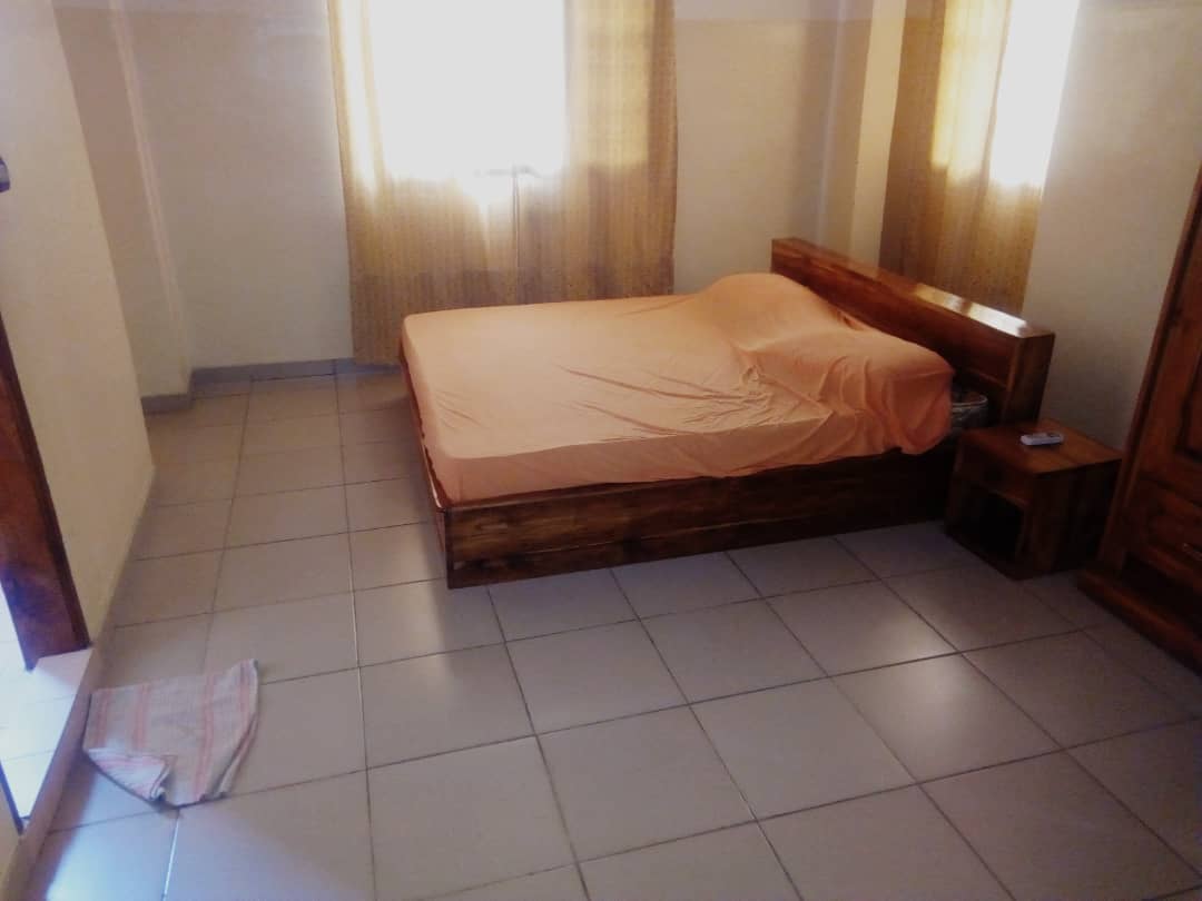 N° 4887 :
                            Appartement meublé à louer , Adidogome, Lome, Togo : 200 000 XOF/mois