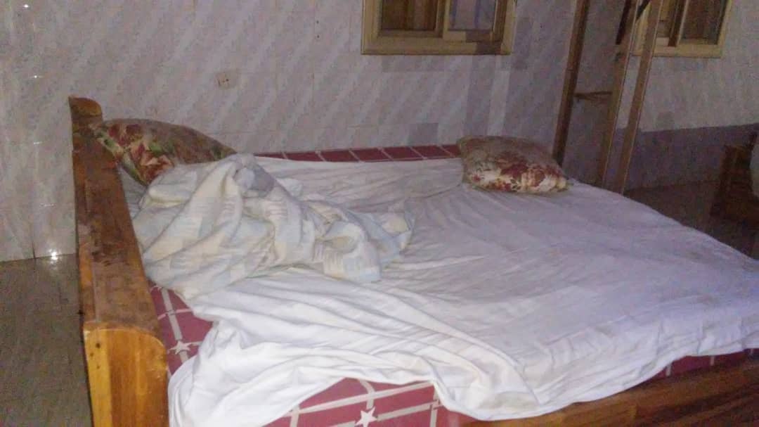 N° 4890 :
                            Appartement meublé à louer , Agoe, Lome, Togo : 150 000 XOF/mois