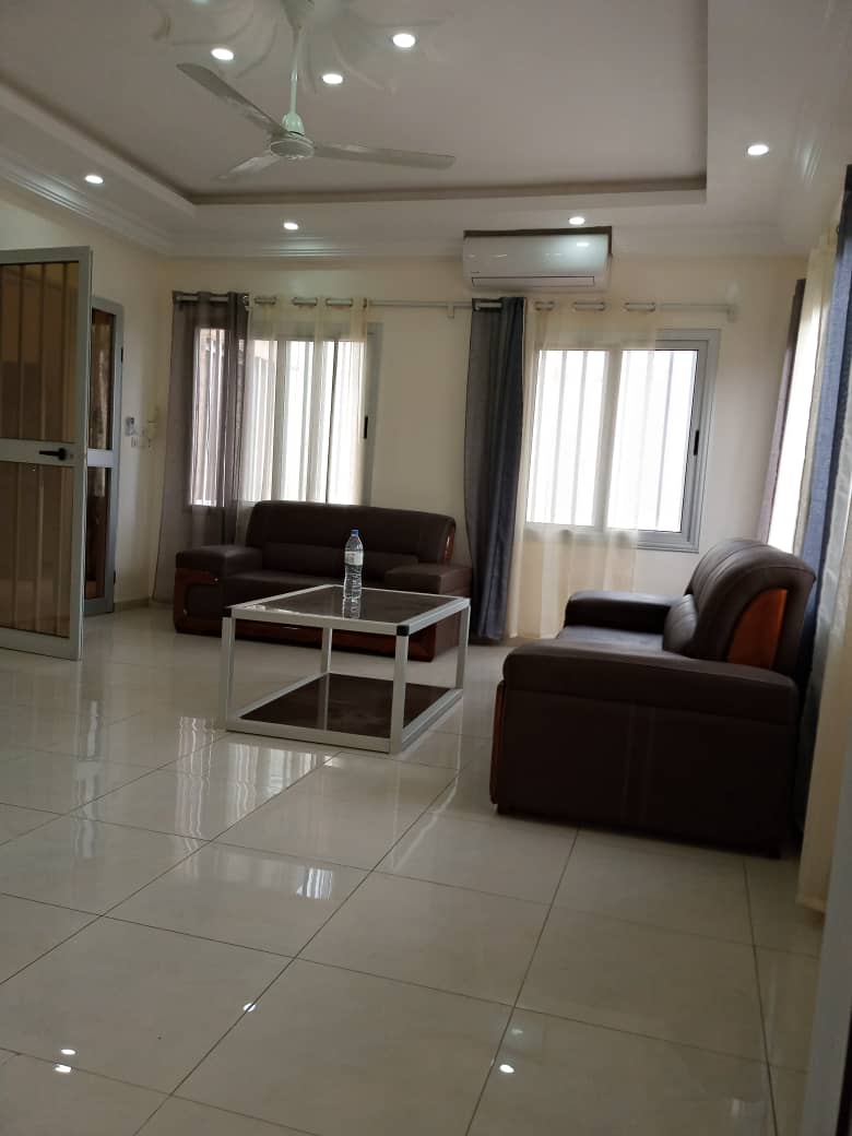 N° 4910 :
                            Appartement meublé à louer , Wognome, Lome, Togo : 180 000 XOF/mois
