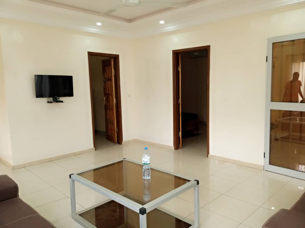 N° 4910 :
                            Appartement meublé à louer , Wognome, Lome, Togo : 180 000 XOF/mois