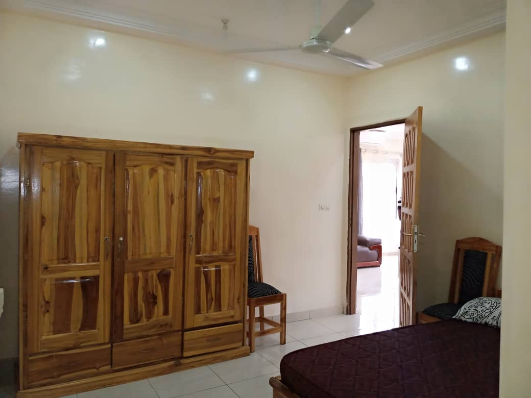 N° 4910 :
                            Appartement meublé à louer , Wognome, Lome, Togo : 180 000 XOF/mois