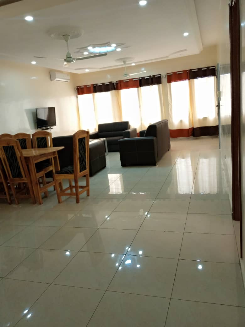 N° 4909 :
                            Appartement meublé à louer , Wognome, Lome, Togo : 300 000 XOF/mois