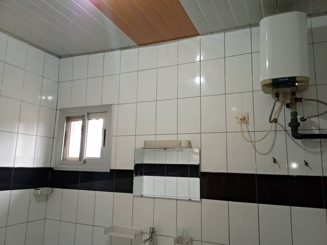 N° 4909 :
                            Appartement meublé à louer , Wognome, Lome, Togo : 300 000 XOF/mois