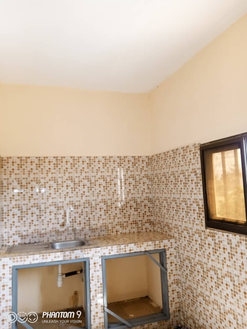 N° 4908 :
                            Chambre salon à louer , Agoe, Lome, Togo : 50 000 XOF/mois