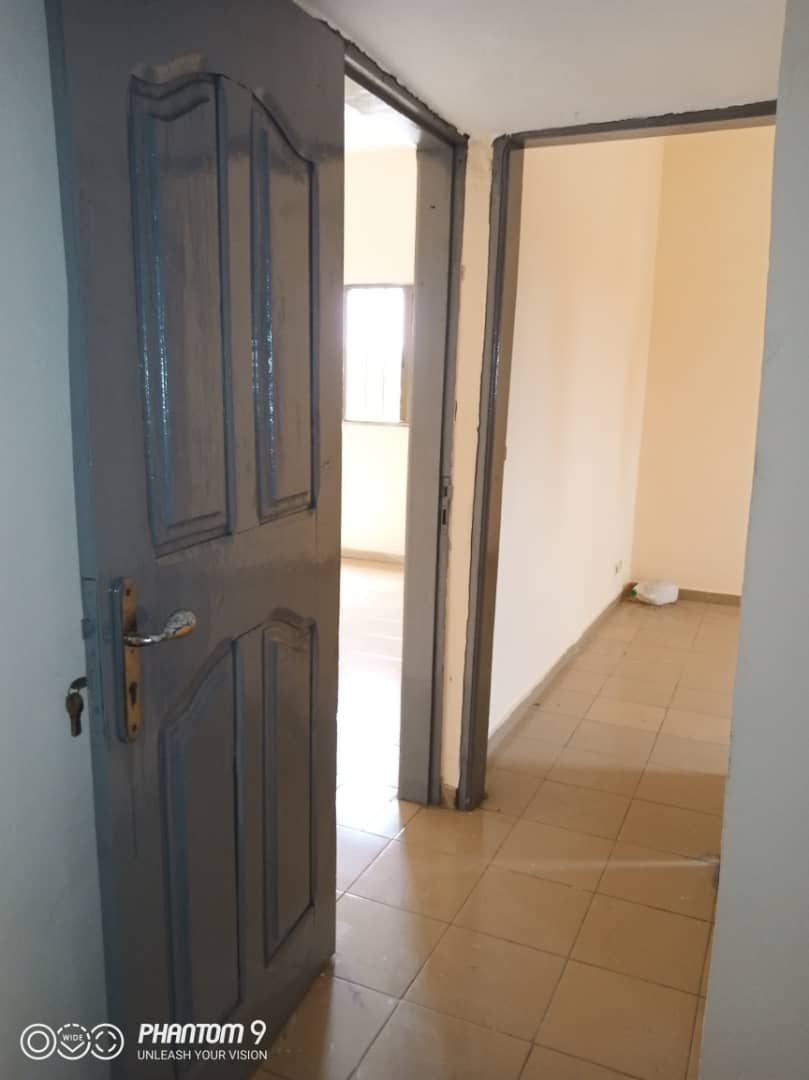 N° 4908 :
                            Chambre salon à louer , Agoe, Lome, Togo : 50 000 XOF/mois