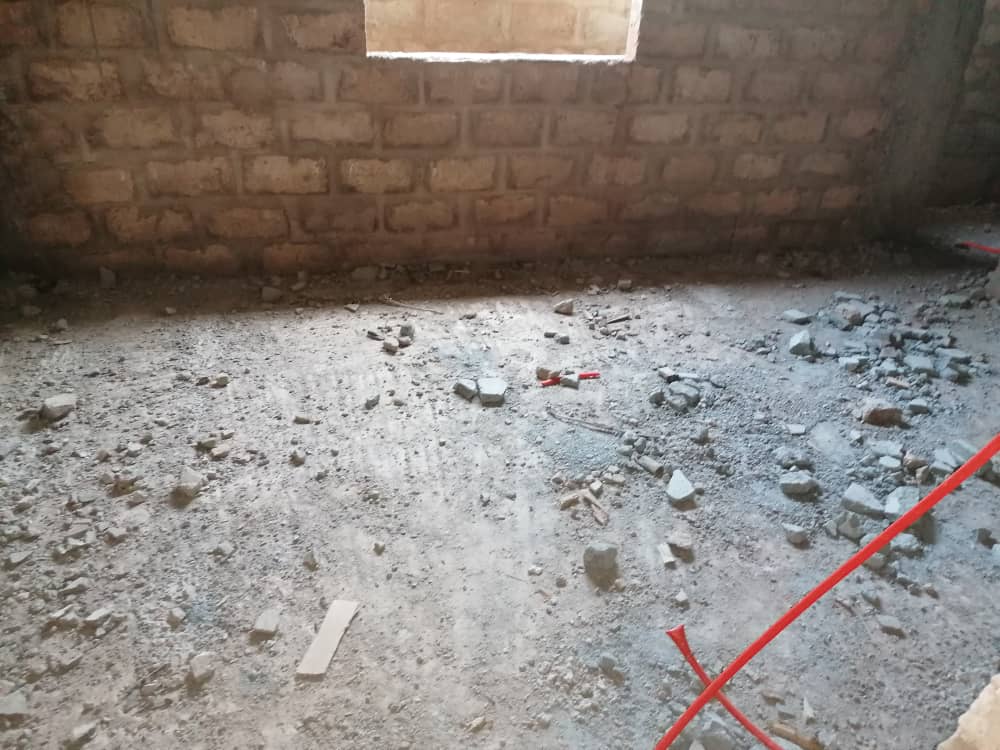 N° 4964 :
                            Maison à vendre , Agoe, Lome, Togo : 15 000  000 XOF/vie